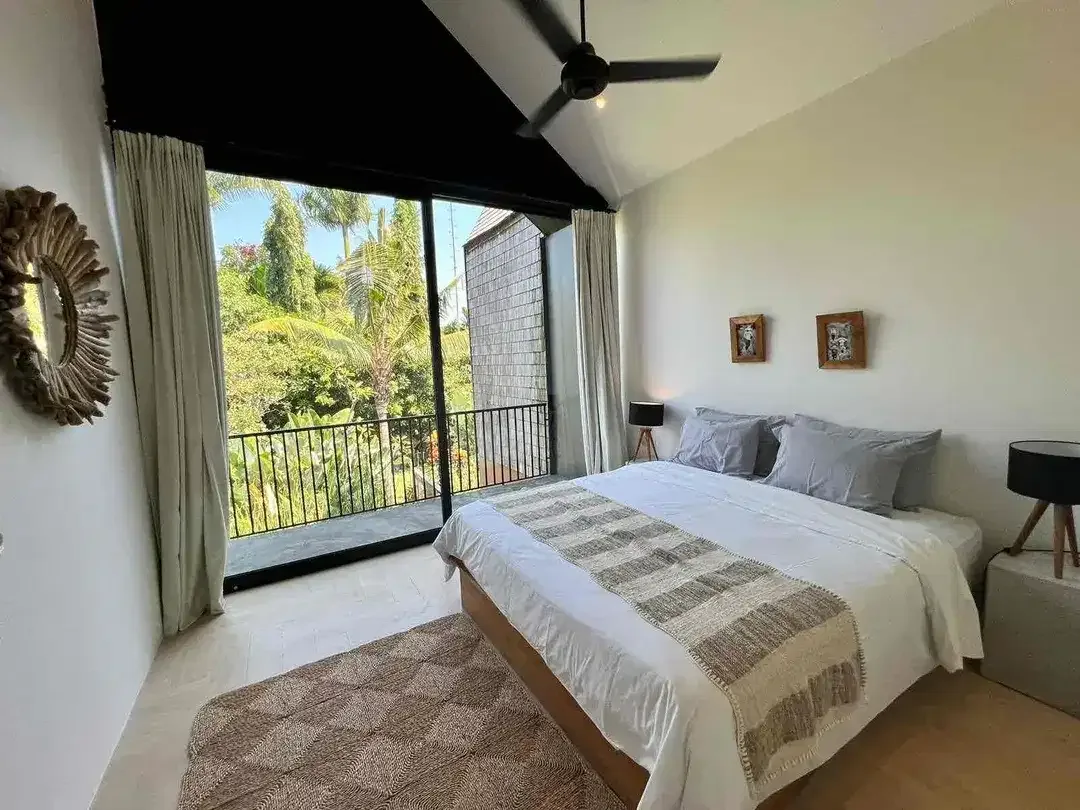 3 Bedrooms minimalist modern style - Image 3 of 10