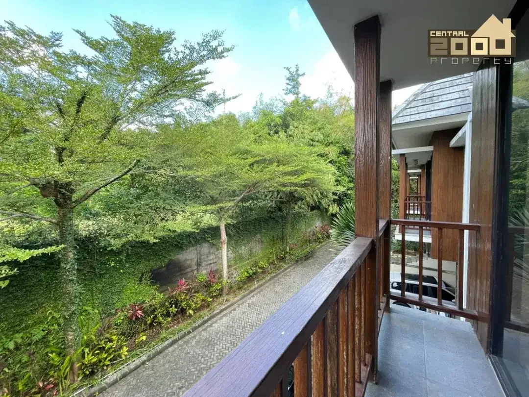 Elegant Tropical Home in Jimbaran, Badung Bali - Image 7 of 10