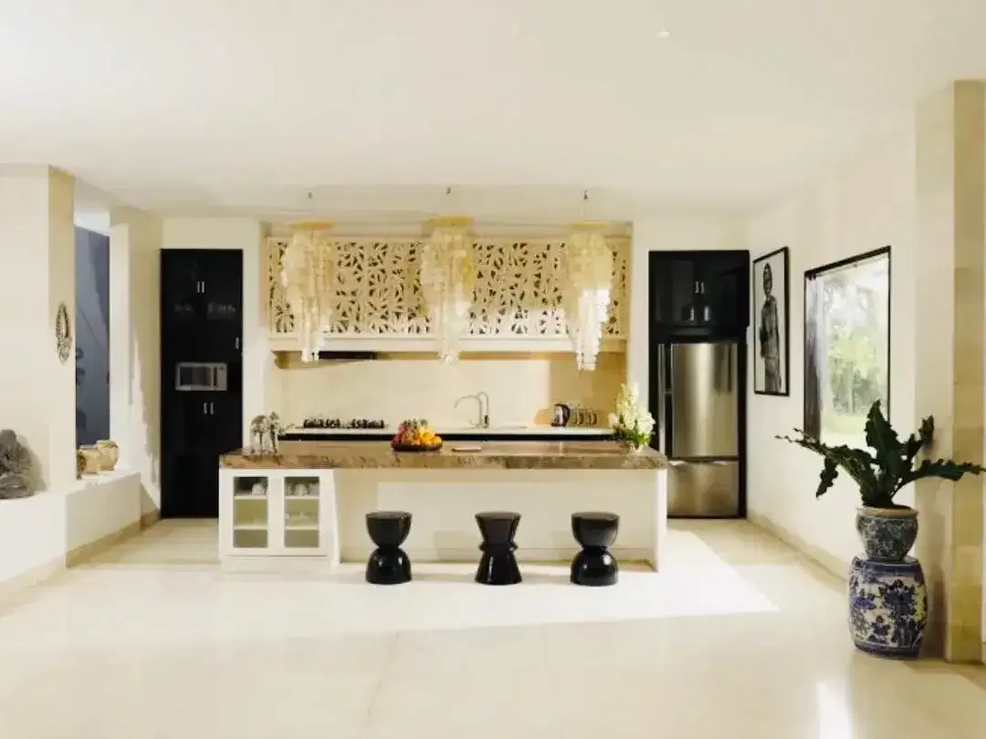 Villa Luxury Beach Front Pantai Pasut Kerambitan Tabanan - Image 4 of 10