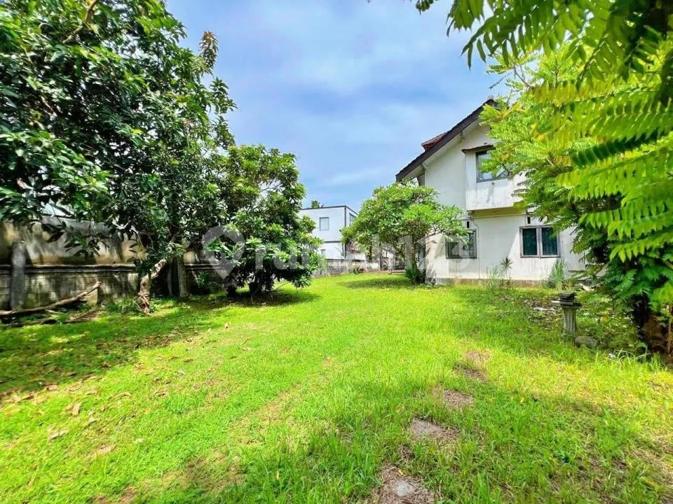 Tanah Bonus Rumah Furnish 2Lt Strategis Dkt Pantai, Berawa Canggu - Image 4 of 4