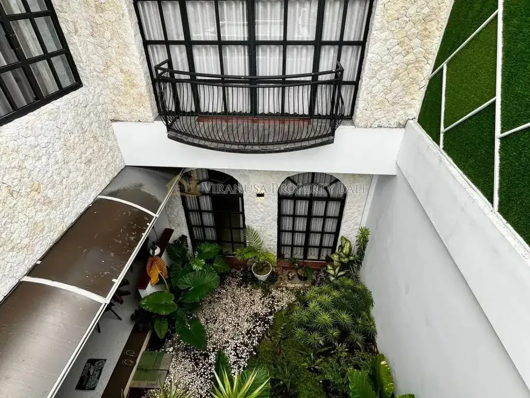 Villa Mediterranean - Rooftop Sea View - Sanur - Image 1 of 10