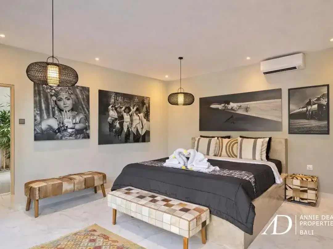 FREEHOLD | MODERN DESIGN VILLA IN PRIME SEMINYAK - Image 9 of 10