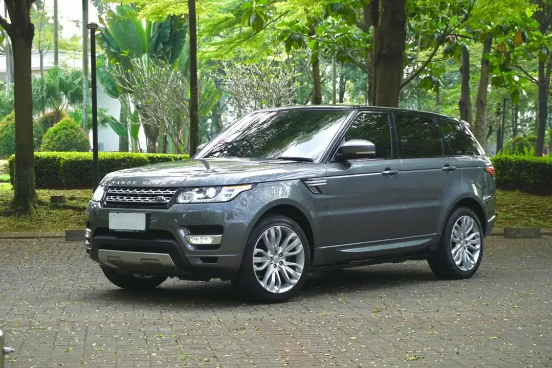 HOT ITEMS ! LAND ROVER RANGE ROVER SPORT AUTOBIOGRAPHY 2014 - Image 5 of 10