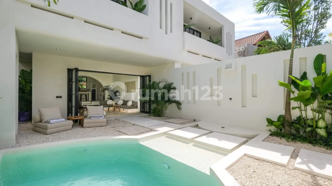 1Br Freehold Villa With Pool, Gazebo & Tropical Vibe In Pererenan - Image 3 of 4