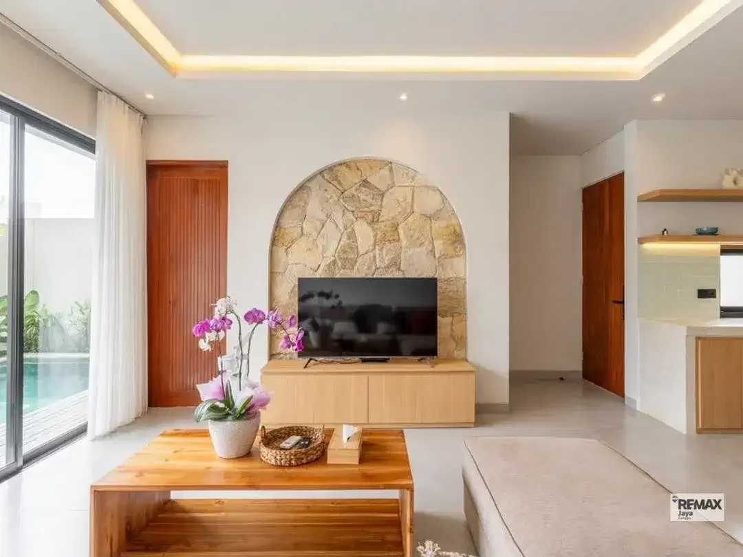 Brand New Modern Mediterranean 3-Bedroom Villa For Rent In Munggu - Image 2 of 10