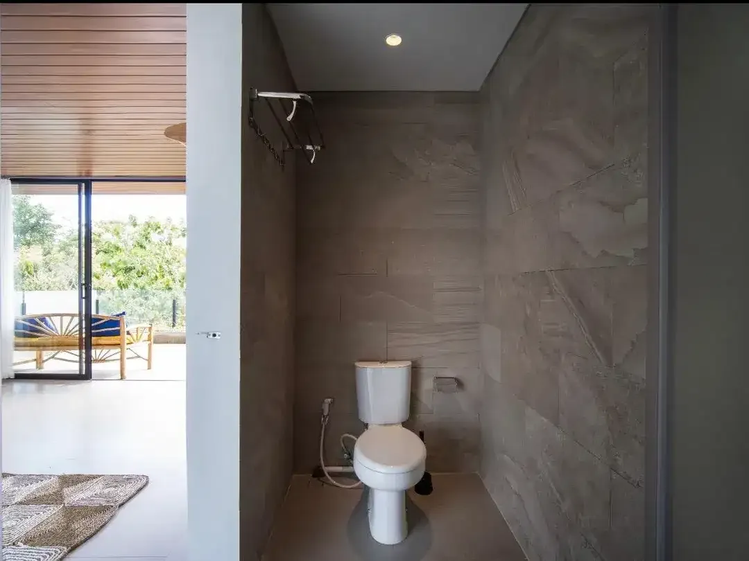 MODERN LUXURY VILLA IN PRIME PECATU ULUWATU - Image 6 of 10