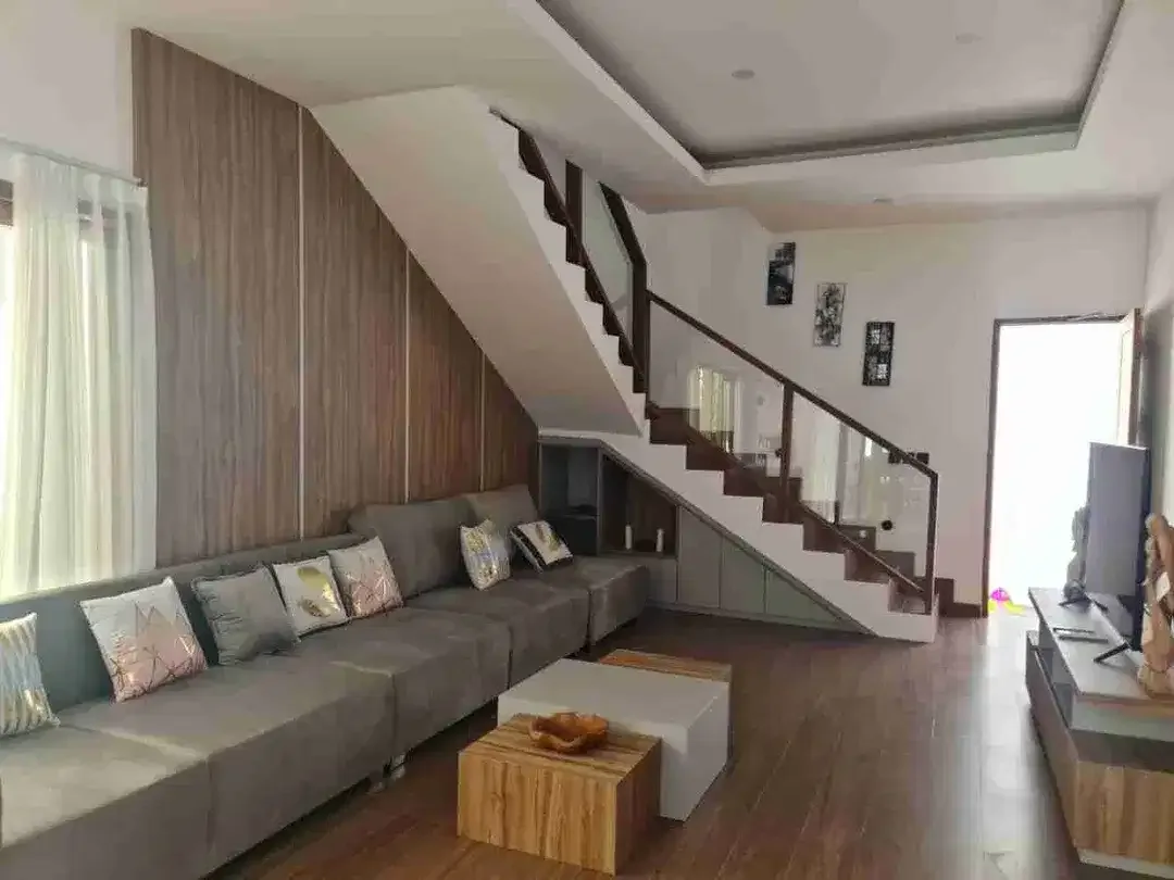 Luxury Villa 6BR Full Furnish Dekat Pantai Batu Belig - Image 8 of 10