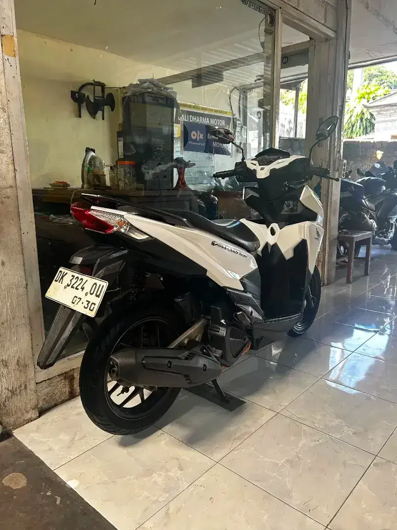 HONDA VARIO TECHNO 150 TAHUN 2015 PAJAK HIDUP SURAT LENGKAP - Image 5 of 7