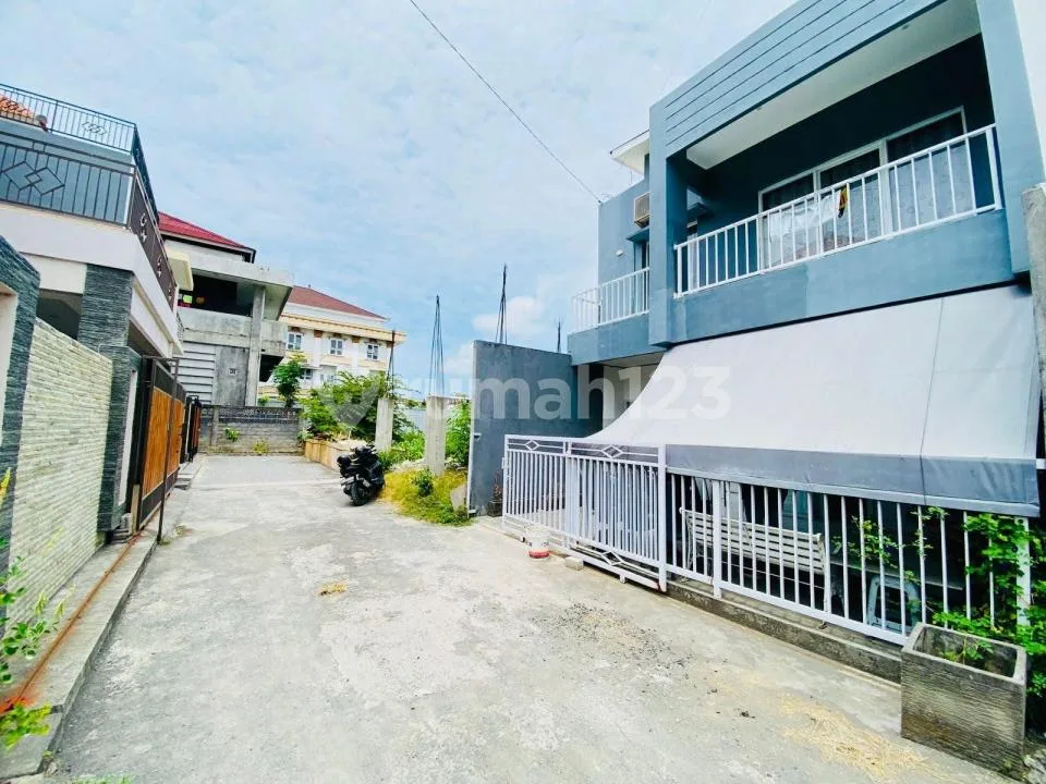 Rumah Strategis 2 Lantai Siap Huni Dekat Kemana-Mana, Mahendrata - Image 3 of 4