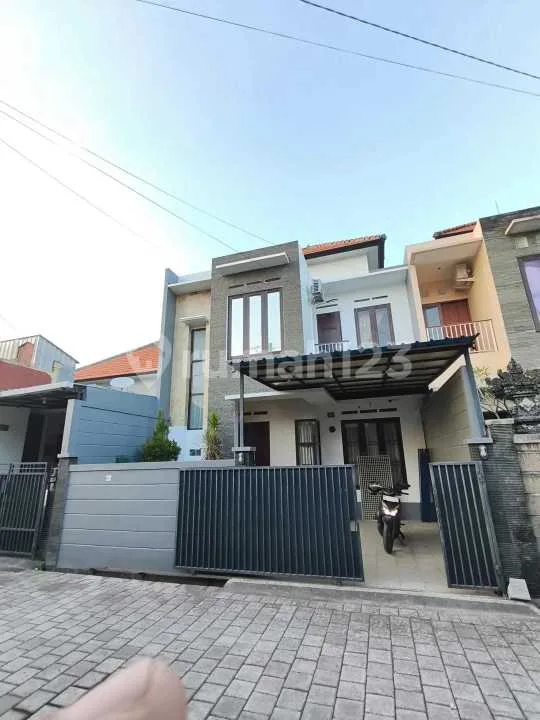 Rumah Baru Renovasi di Denpasar Utara - Image 1 of 4