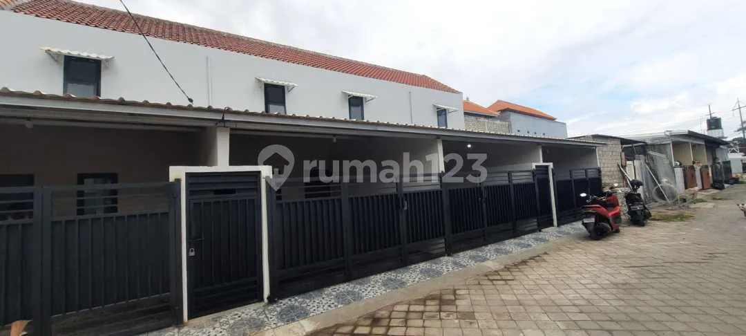 Sewa Rumah Baru 2Lt, 2Kt+2Km, Garasi Luas - Image 2 of 4