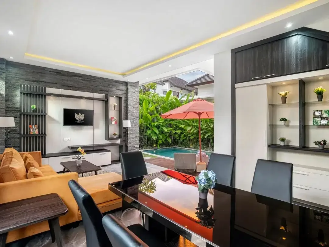 Leasehold - Luxurious 3-Bedroom Villa in Seminyak with Private Pool - Image 8 of 10