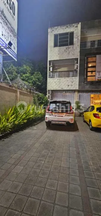 BANGUNAN 2 UNIT RUKO DI LOKASI PREMIUM JALAN UTAMA TEUKU UMAR DENPASAR BARAT BALI - Image 4 of 4