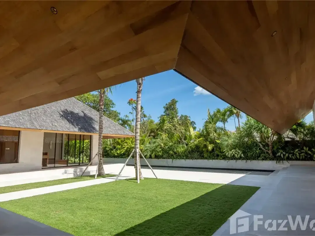 5 Bedroom Villa for sale in Tumbak Bayuh, Bali - Image 2 of 10