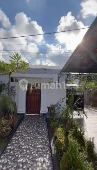 Rumah Murah Terawat Strategis Lingkungan Tenang di Munggu, Badung - Image 2 of 4