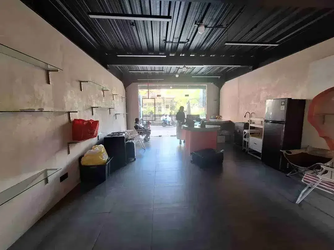 Dijual Ruko 3 Lantai di Canggu Berawa Pererenan – SHM, SLF, Cocok untuk Bisnis - Image 2 of 7