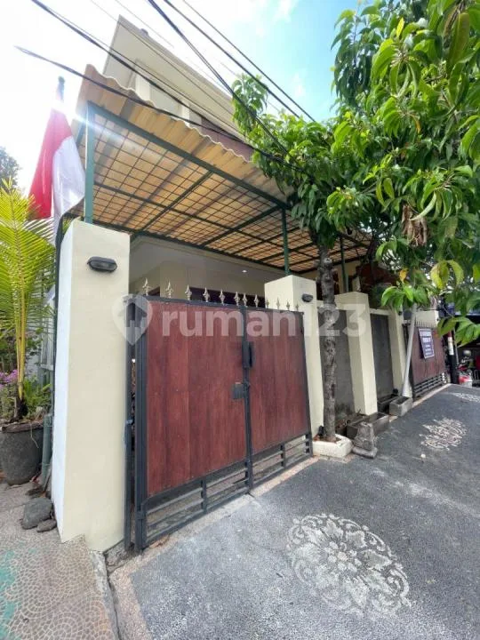 Disewakan Rumah Mewah 3 Lantai - Anyelir, Denpasar - Image 2 of 4