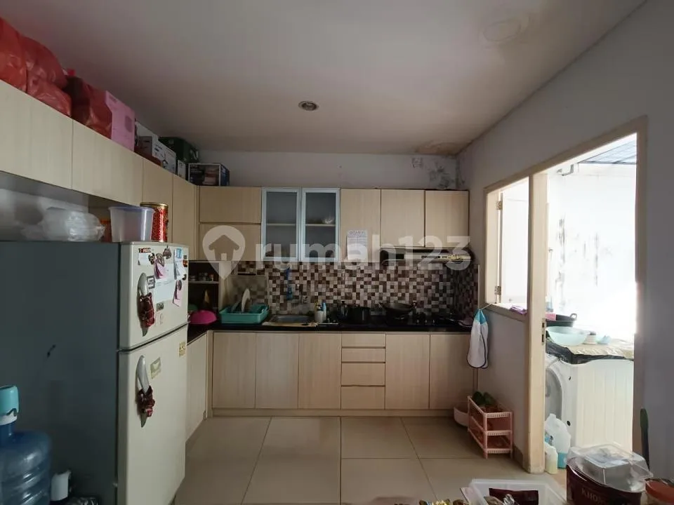 Rumah Modern 1 Lantai di Taman Griya, Furnished, Dekat Bypass - Image 4 of 4
