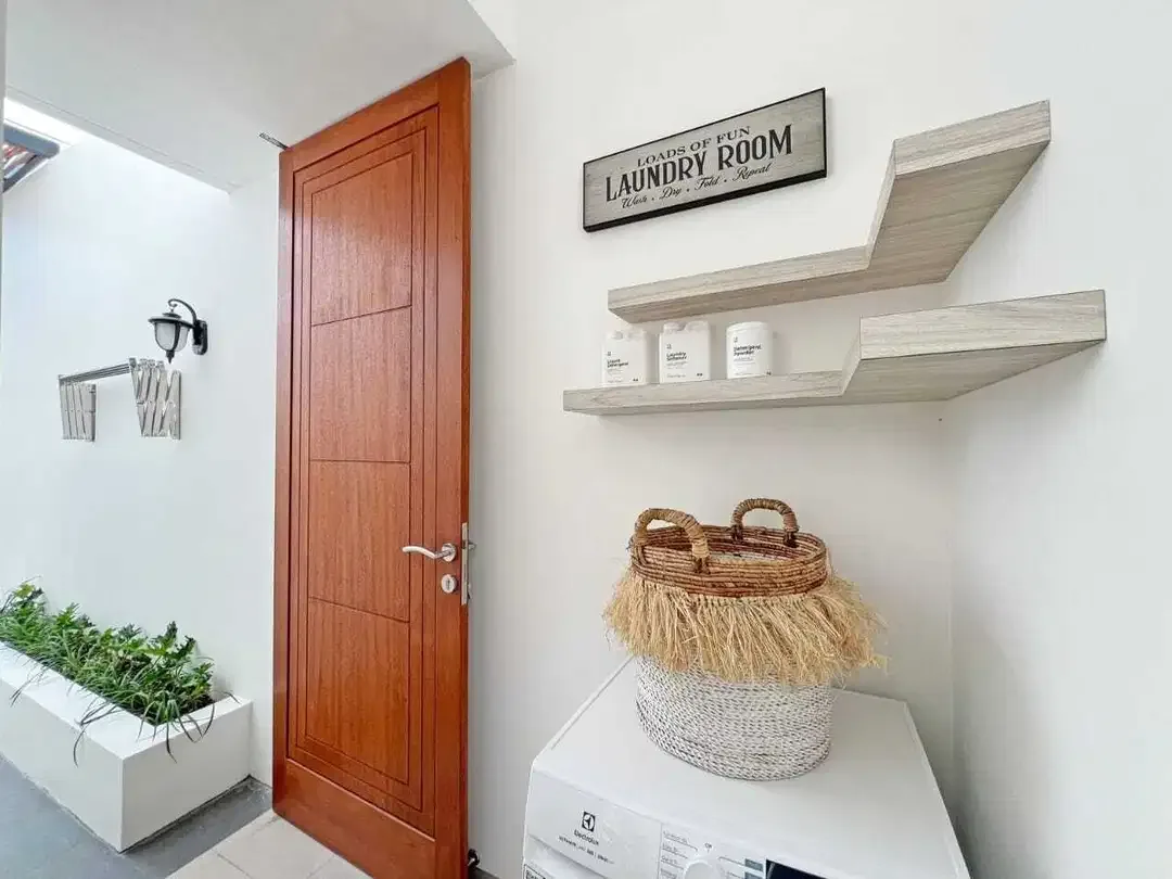 VILLA READY NEW 3BR FURNISHED LOKASI DEKAT BEACH UNGASAN - Image 7 of 10