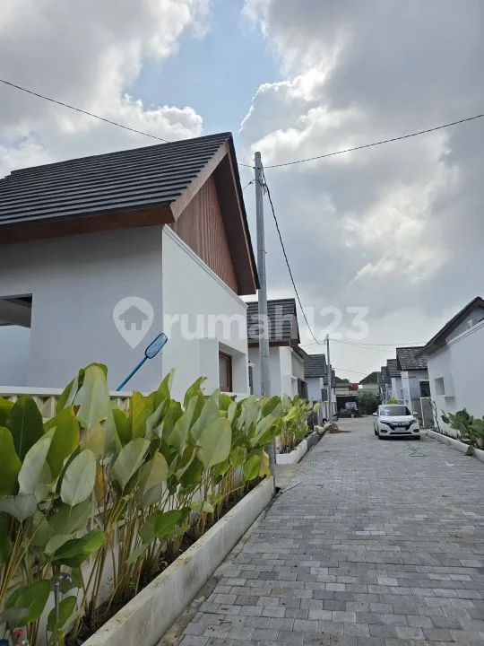 Villa SHM Nusa Dua Bali Cluster Dekat Pantai - Image 3 of 4