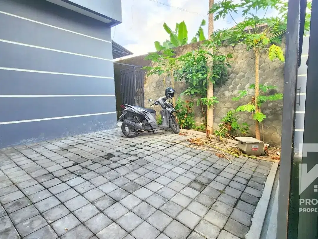 3 Bedroom House in Denpasar Bali for Rent Yearly Long Term - Image 10 of 10