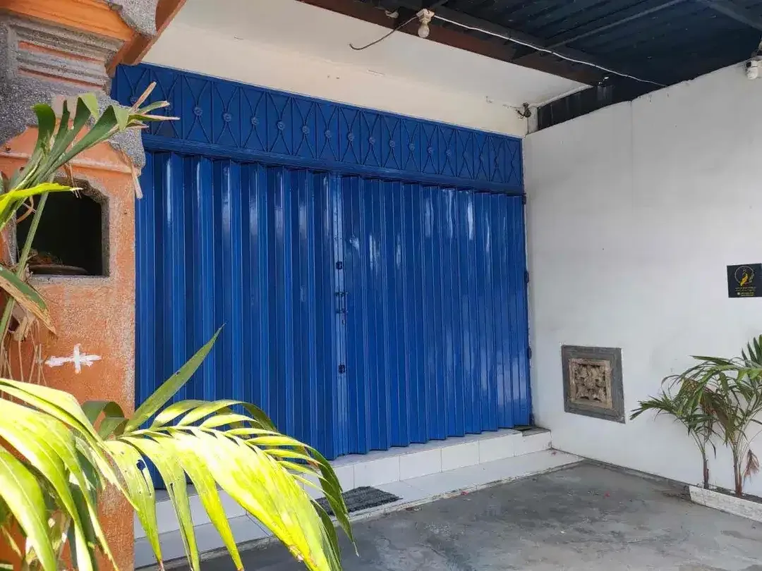 DISEWAKAN TEMPAT USAHA 1-LANTAI DI RENON - Image 1 of 5