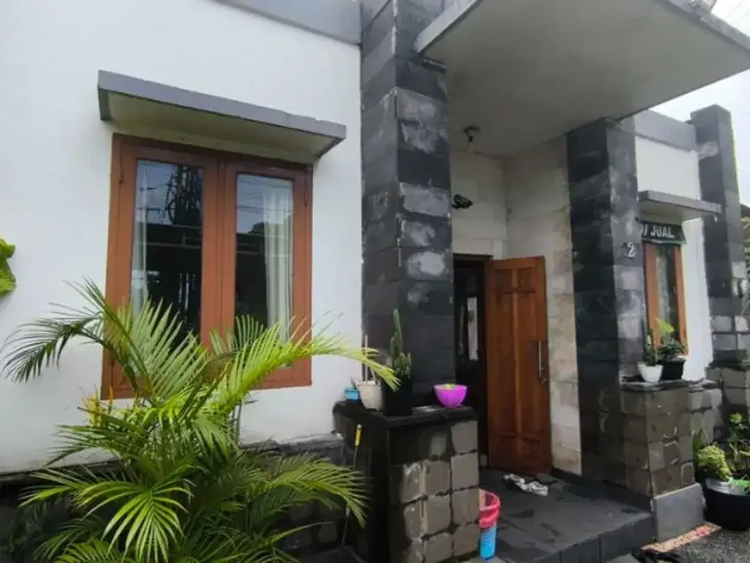 RUMAH PINGGIR JALAN UTAMA GOA GONG UNGASAN JIMBARAN BADUNG, BALI - Image 2 of 10