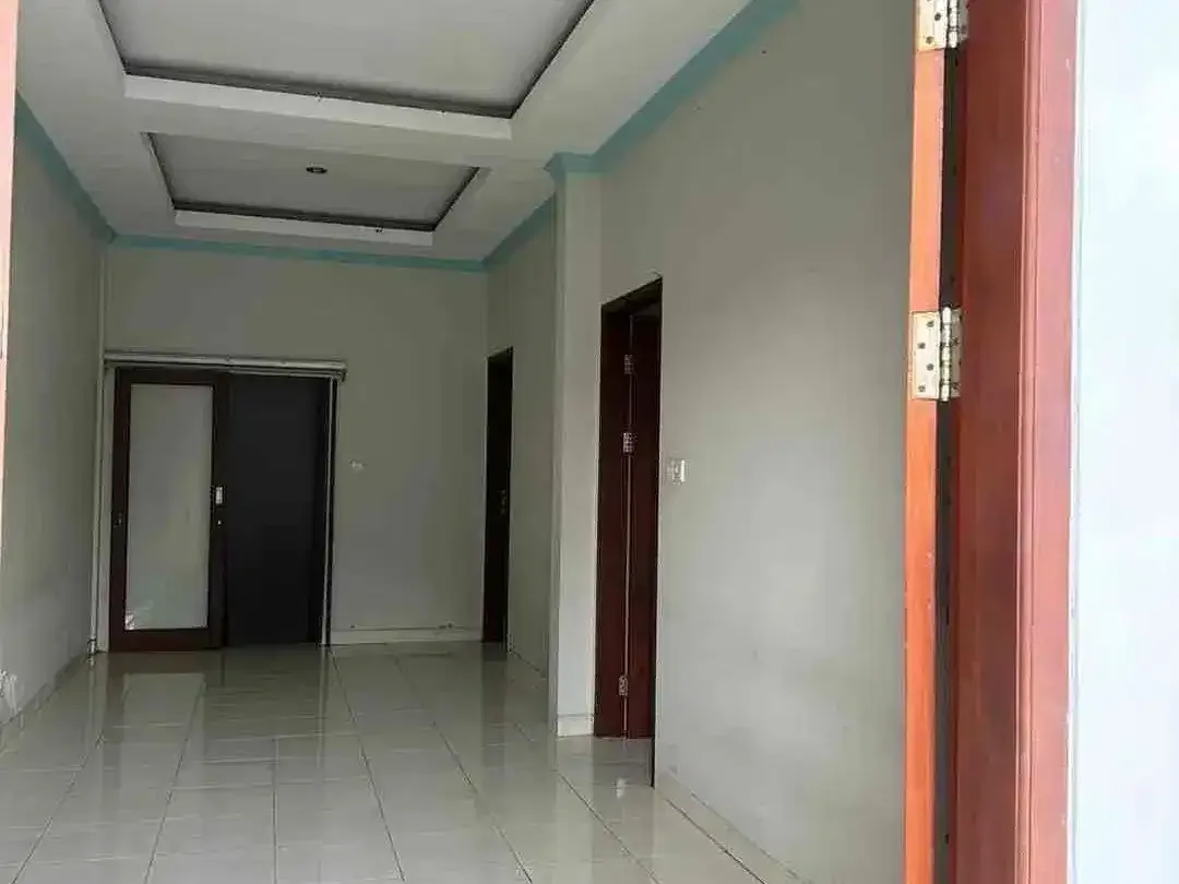 For Sale

Rumah  minimalis pusat kota malboro teukumar barat Denpasar - Image 2 of 7