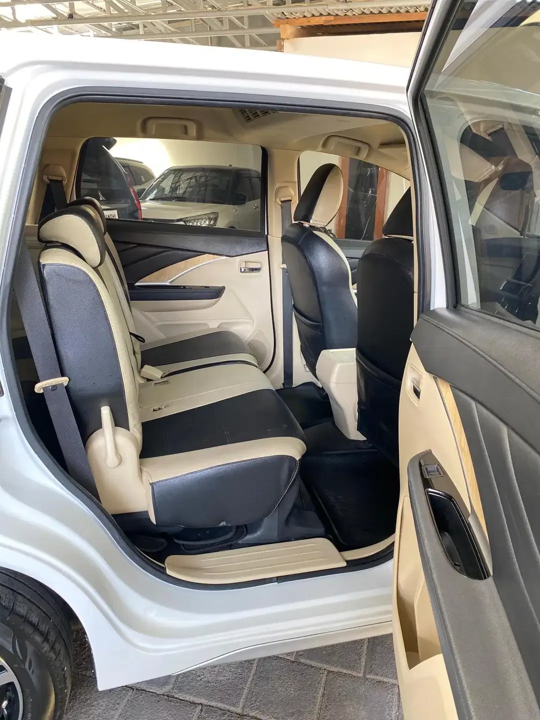 Mitsubishi Xpander Ultimate 1.5 Matic 2021 - Image 9 of 10
