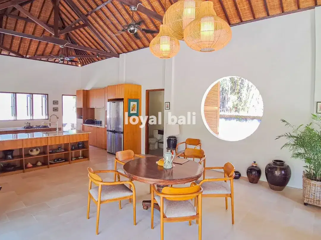 PRIVATE TROPICAL RESORT-STYLE VILLA IN JIMBARAN, BALI - Image 3 of 10