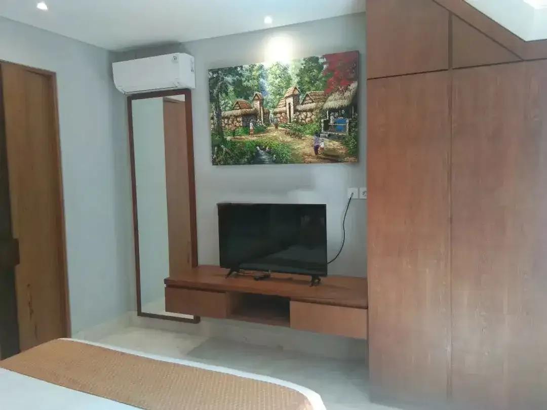 Luxurious Beachfront Lifestyle Villa - Freehold, Nusa Dua - Image 3 of 10