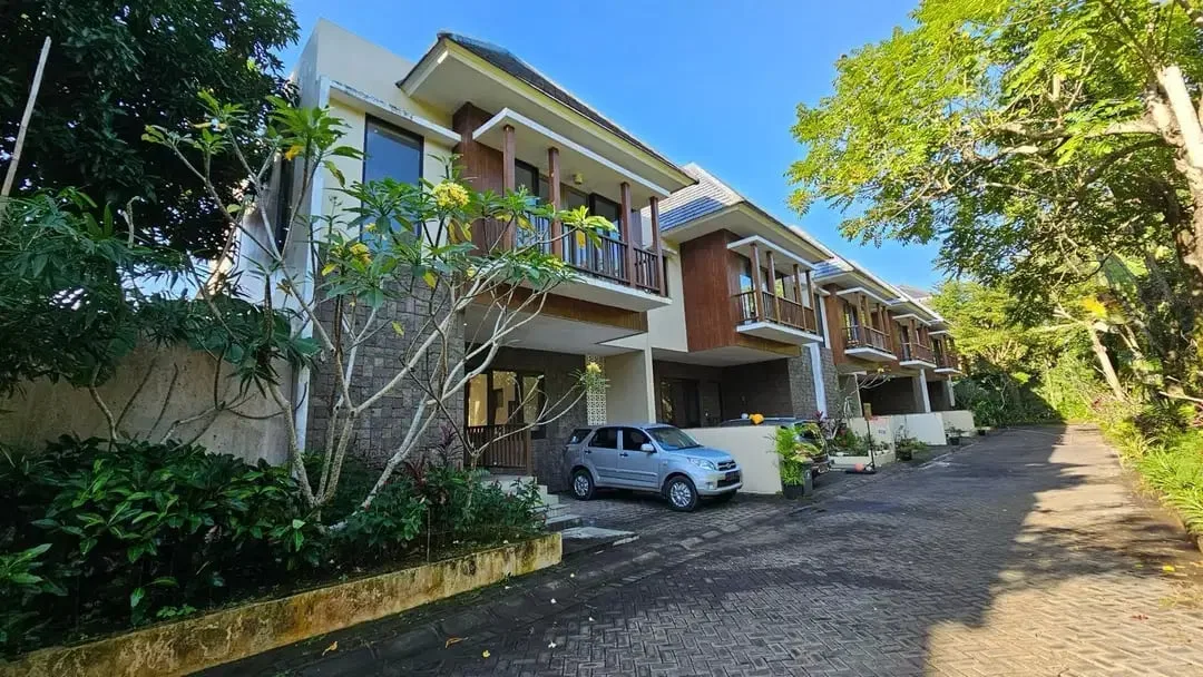 FOR SALE HOUSE MINIMALIS 2LT LOKASI STARTEGIS ULUWATU - Image 1 of 10