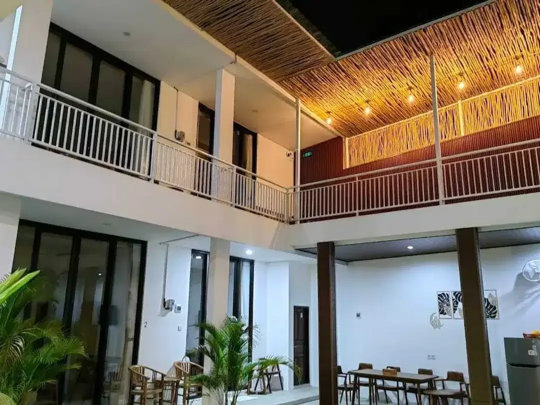 dijual guest house lantai 2 canggu - Image 2 of 7