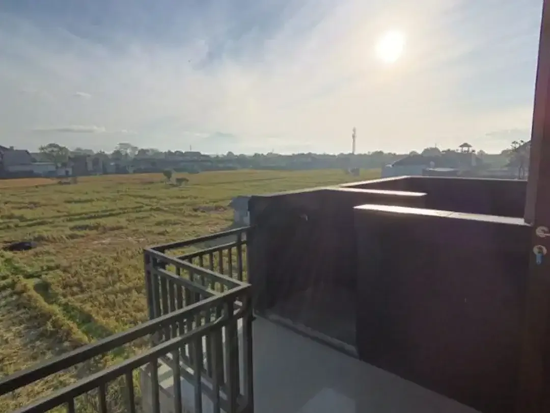 RUMAH CANTIK VIEW SAWAH ASRI DI BIAUNG DENPASAR - Image 7 of 10