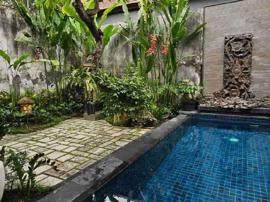 tropical home at renon only few minute to sanur beach - Image 4 of 10