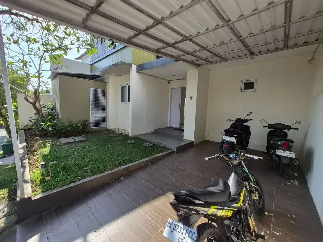 RUMAH 2 LANTAI DALAM KOMPLEKS SHM BAWAH PASARAN DI JIMBARAN - Image 2 of 10