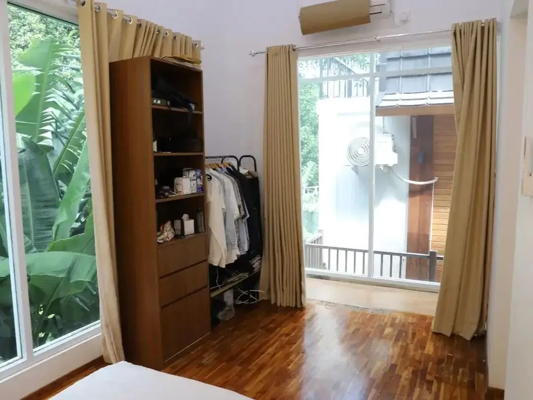 DIJUAL MURAHH RUMAH / VILLA DI BALI  PRIVATE POOL 15 menit ke canggu - Image 8 of 10