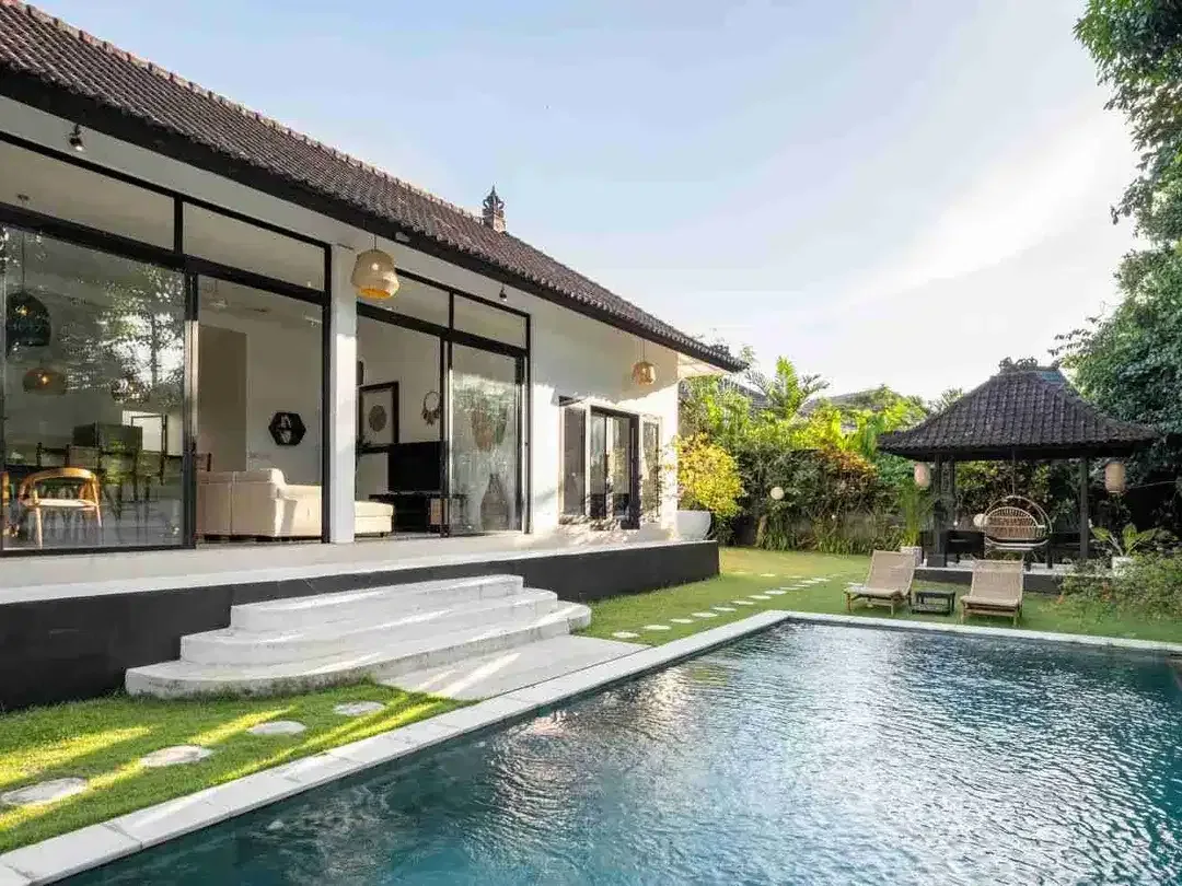 3 BEDROOMS VILLA NEAR REVOLVER UMALAS FOR RENT - Image 10 of 10