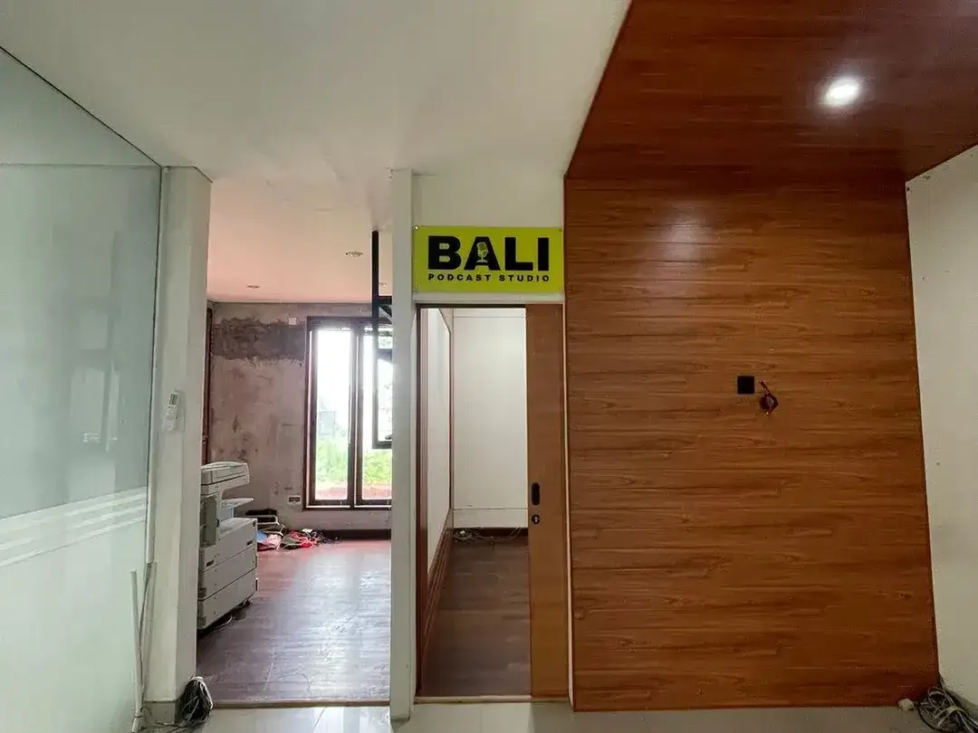 Whole Building for sale in Kerobokan, Bali - Image 5 of 10