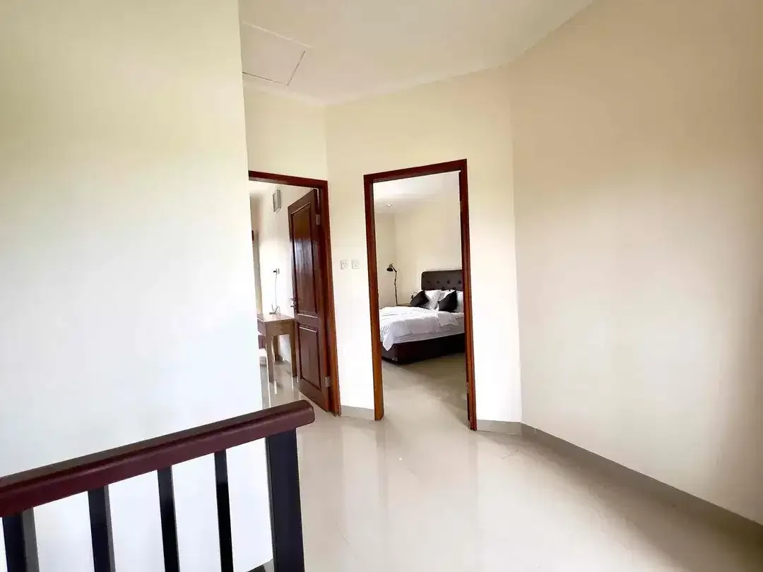 2 BEDROOMS MODERN LIVING AT SANUR - Image 5 of 10