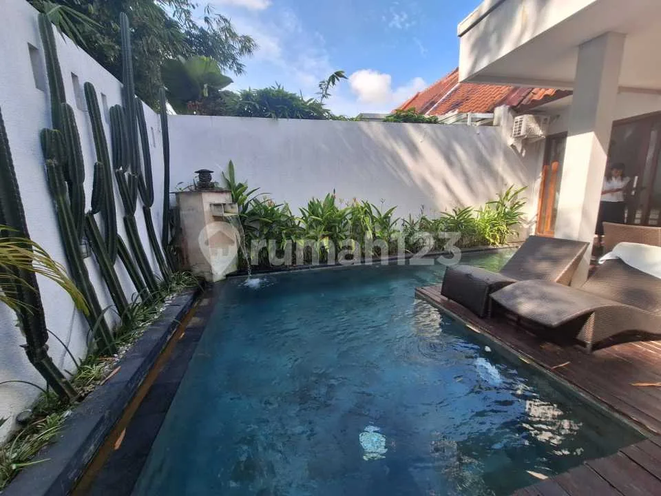 Private Pool Minimalis Villa di Keorbokan Dekat Canggu - Image 3 of 4