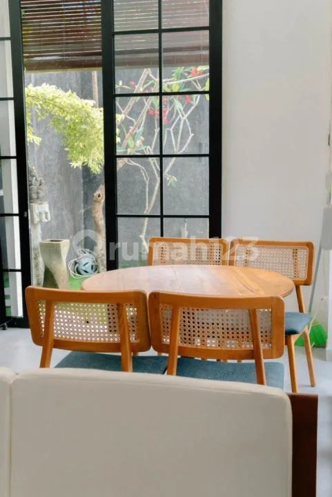 Stunning 2 Bedroom Fully Furnished Pool Villa In Prime Sanur - Image 3 of 4