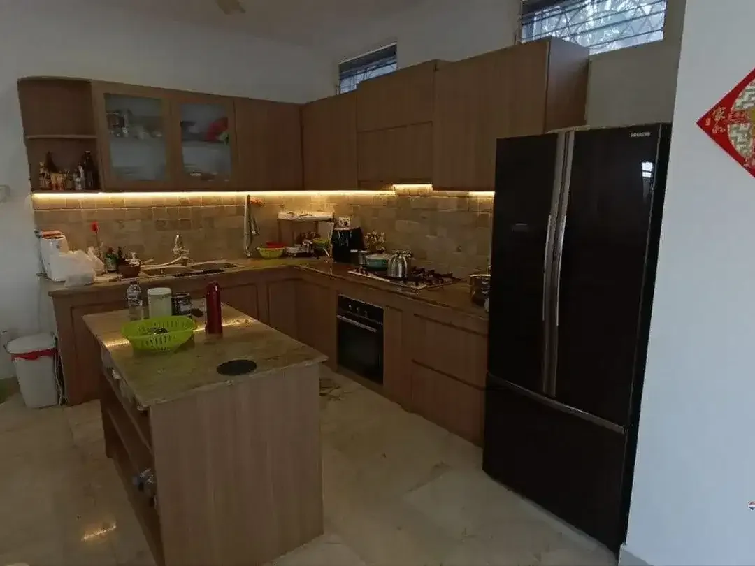 Villa Eksklusif 4 Kamar Tidur Dijual di Kerobokan Kelod Area - Image 5 of 10