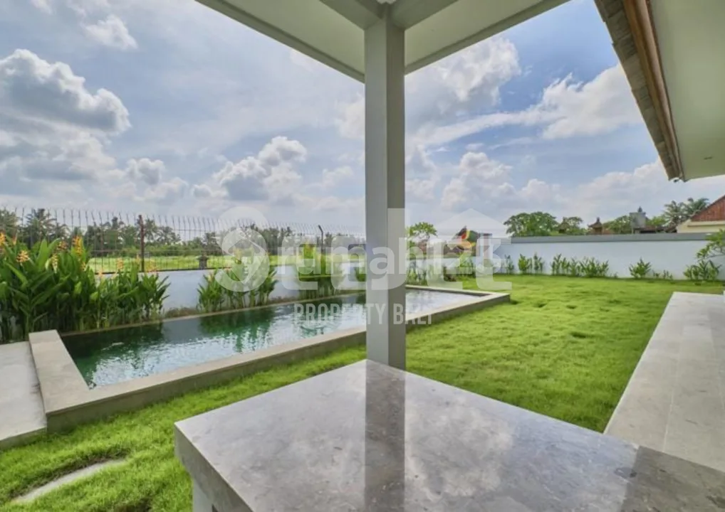 BUKA POTENSI TERSEMBUNYI: VILLA MODERN BERGAYA INDUSTRIAL DI UBUD DENGAN RUANG UNTUK PERLUASAN ATAU MEMBANGUN UNIT IMPIAN LAIN! â SVLU085 - Image 2 of 4