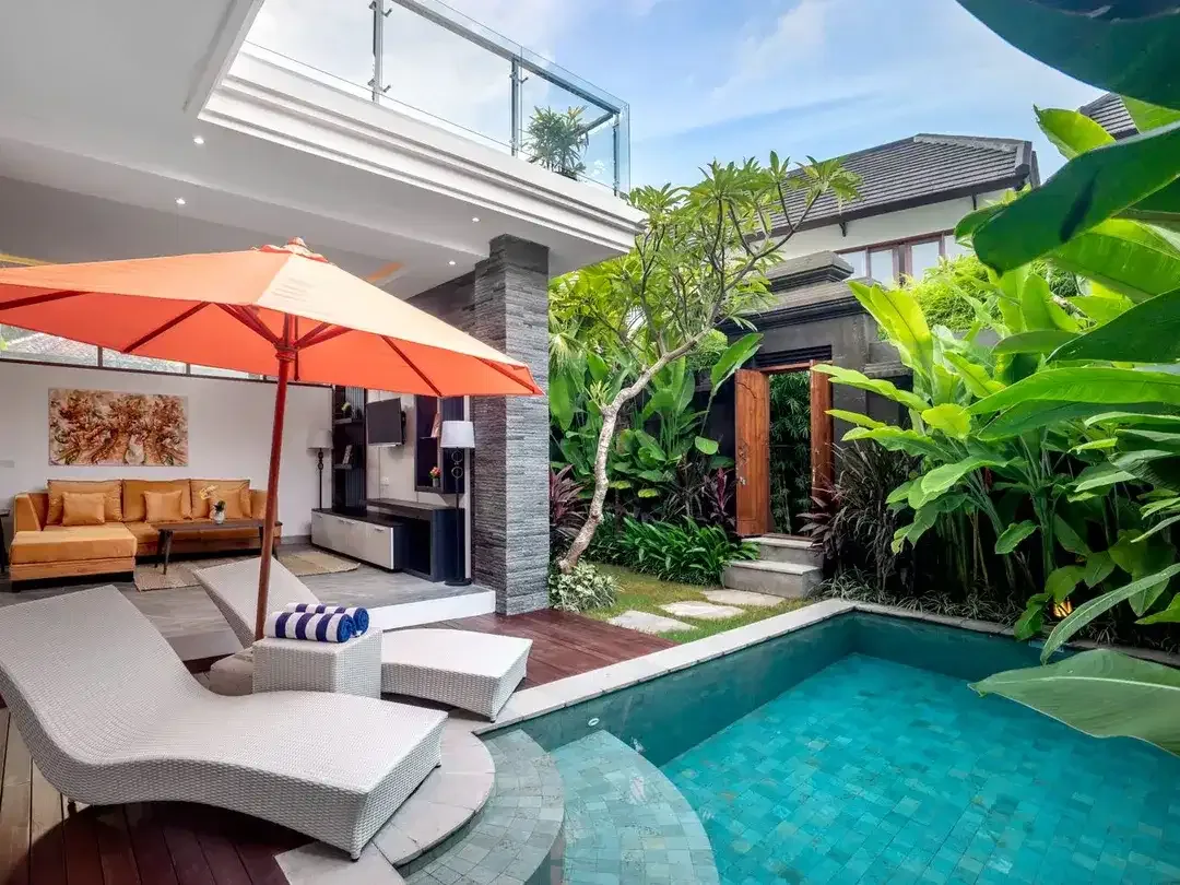 Leasehold - Luxurious 3-Bedroom Villa in Seminyak with Private Pool - Image 6 of 10