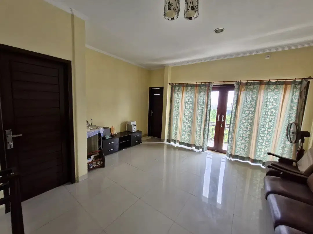 JUAL RUMAH SIAP HUNI OCEAN VIEW DI KETEWEL - Image 5 of 10