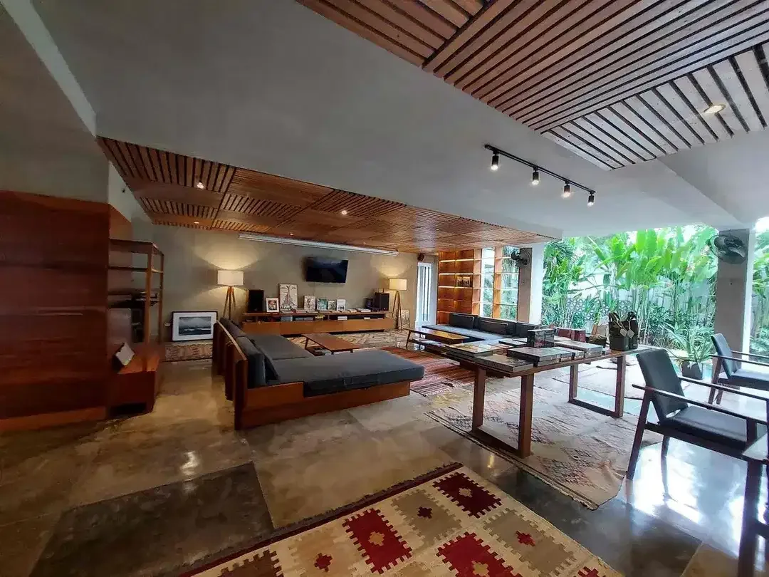 Freehold Boutique Hotel for Sale – 30 Rooms, Rooftop Pool, 400m to Batu Mejan Beach - Image 7 of 7