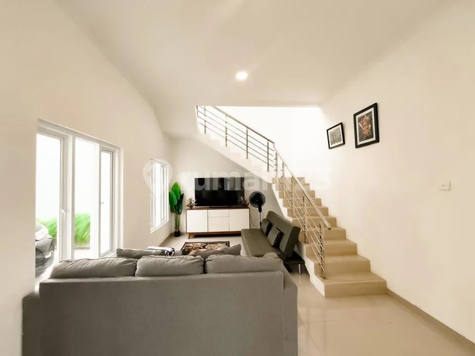 Villa Berawa Canggu Tibuneneng Bali 3 Bedrooms Freehold - Image 3 of 4