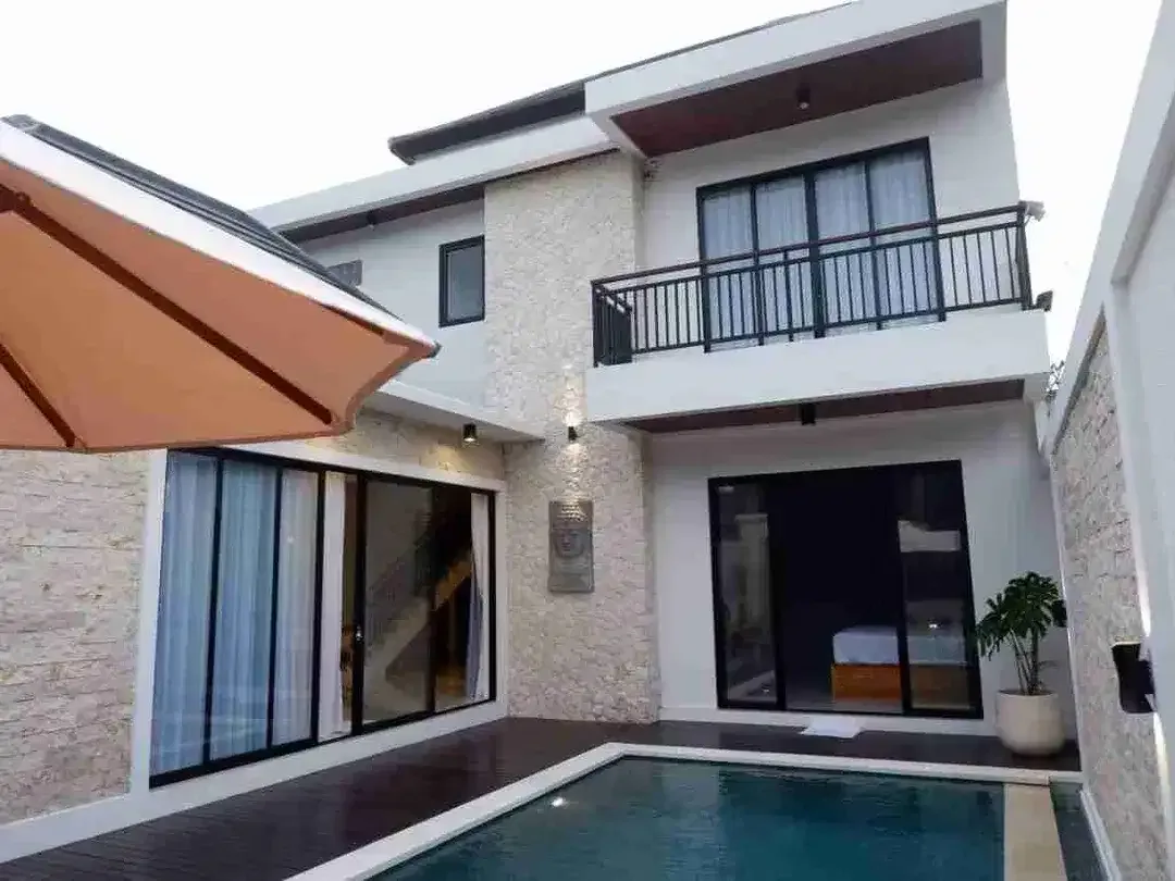 Villa Modern Tropical Central Jimbaran - Image 3 of 10