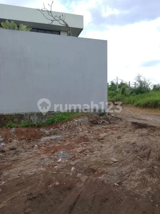 Lahan Langka Plot Kecil Dekat Pantai Mengening - Image 4 of 4